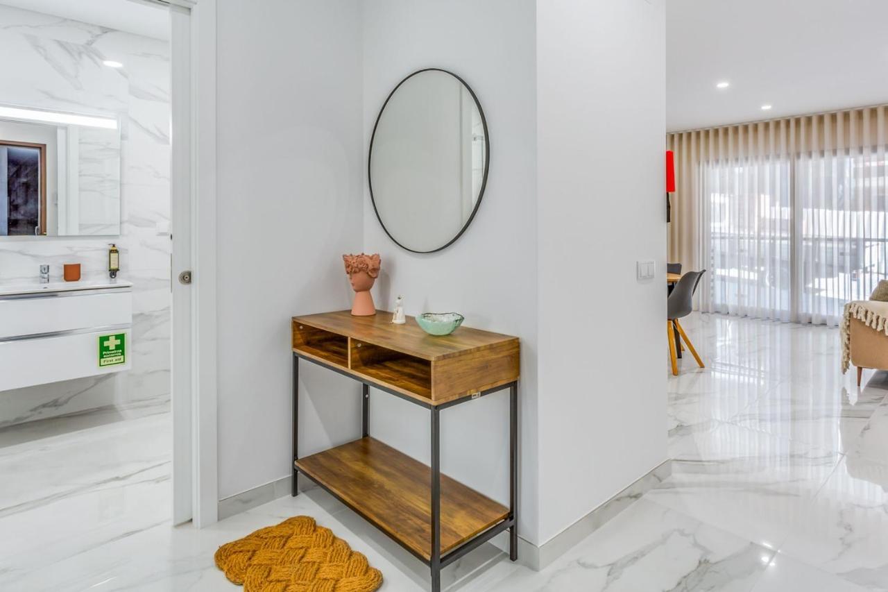 Appartement Sublime And Bright 2 Bdr By Lovelystay